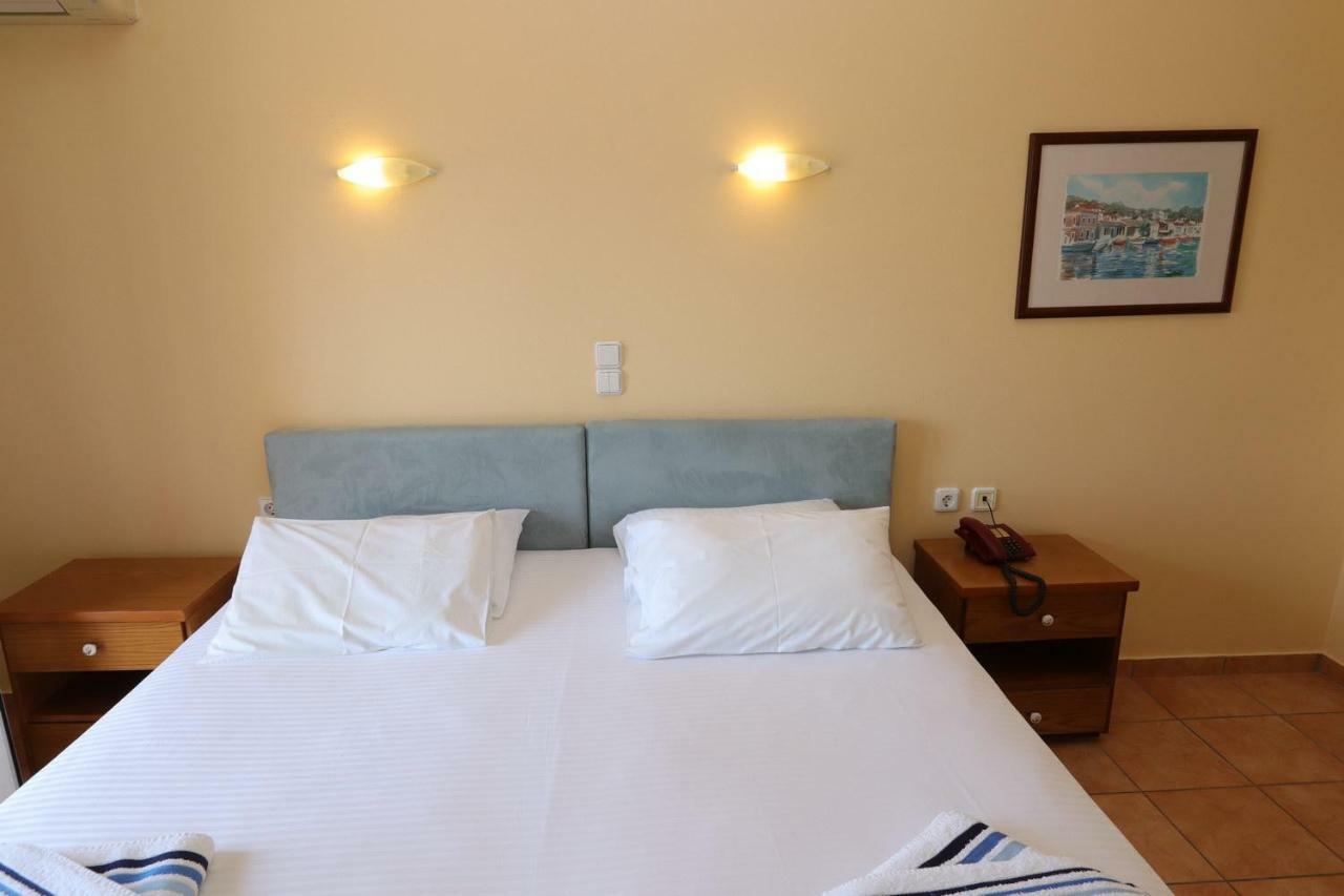 G. Kiapekou Aparthotel Loutra Edipsou  Bagian luar foto